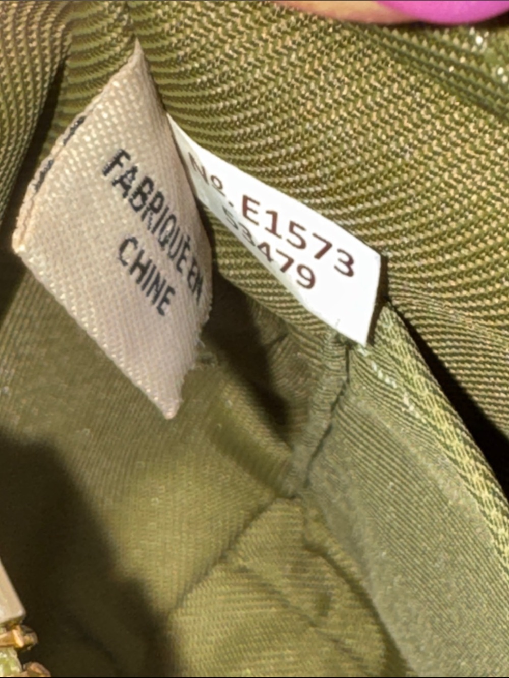 Coach Swagger Beige and Olive Green Leather Crossbody w/ tag & Floral Charm - Picture 8 of 10